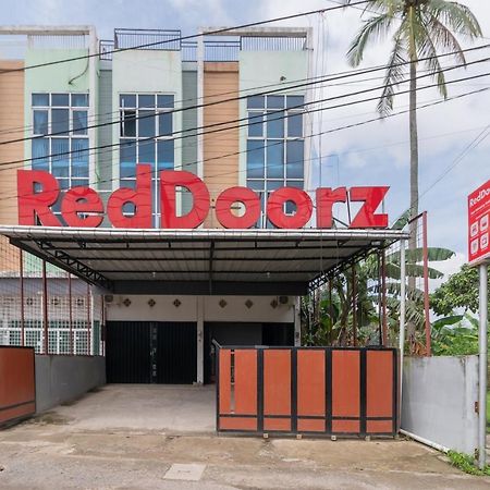 Reddoorz Near Palembang Trade Center 4 Hotell Eksteriør bilde