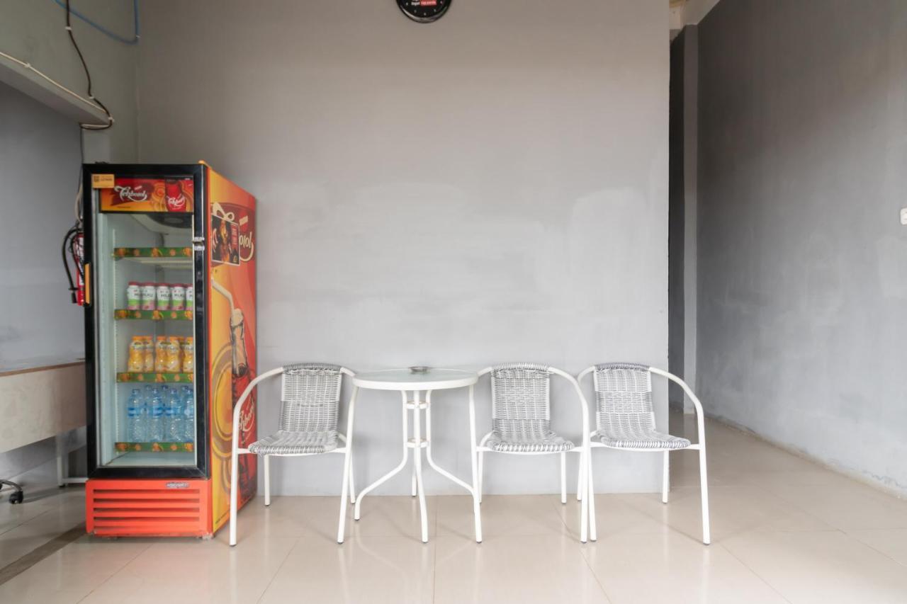Reddoorz Near Palembang Trade Center 4 Hotell Eksteriør bilde